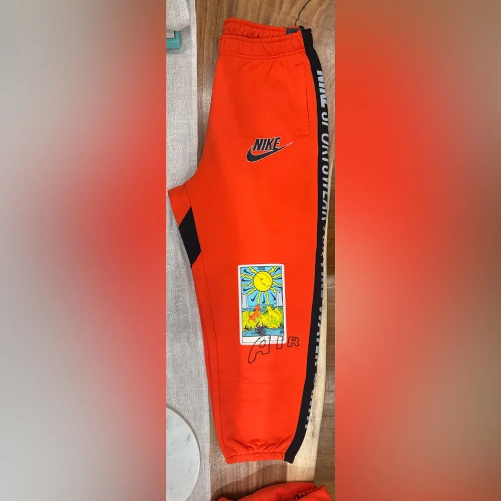 NIKE ELEMENTS HOODIE & SWEATPANTS SET ULTRA RARE ORANGE COLOR-WAY BRAND NEW NWT - Picture 8 of 16